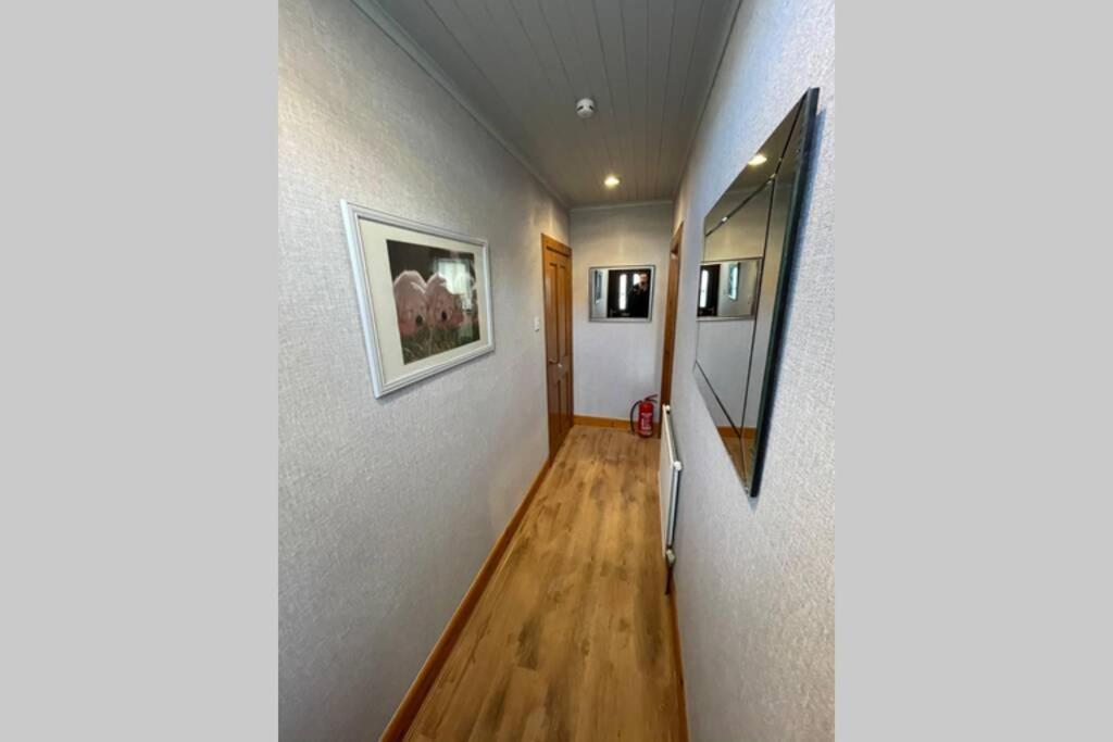 Newly Refurbished 2 Bedroom Flat On Nc500 Route 윅 외부 사진